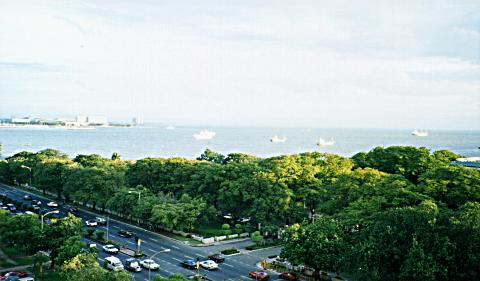 Manila bay